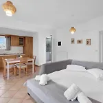 Apartment Elaia 1
